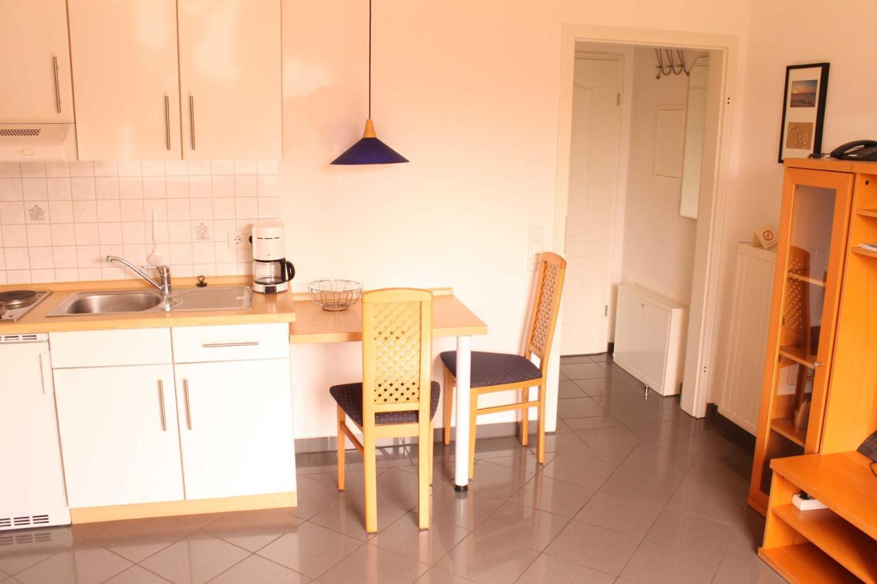 Ads-Fewo Zempin 12 Gehminuten Bis Zum Ostseestrand Kamer foto